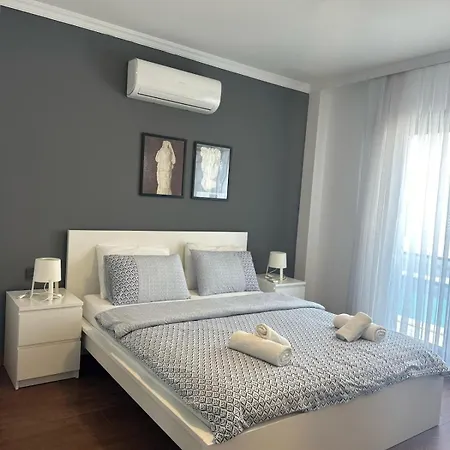 300m To 2 Bedroom Garden Floor Flat With Pool A1 - Yeni Dünya *