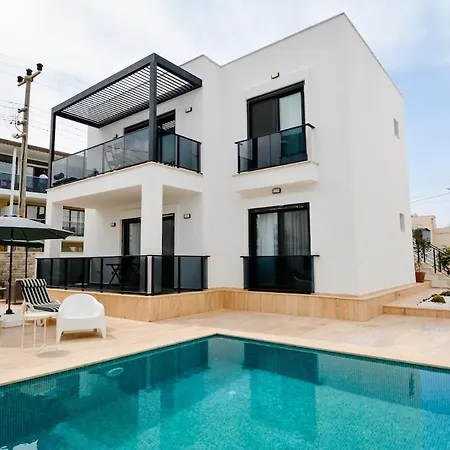 300m To 2 Bedroom Garden Floor Flat With Pool - Yeni Duenya A1 Apartment *