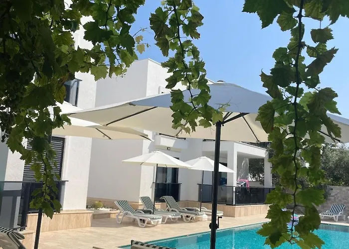 300m To 2 Bedroom Garden Floor Flat With Pool A1 - Yeni Duenya * Bodrum