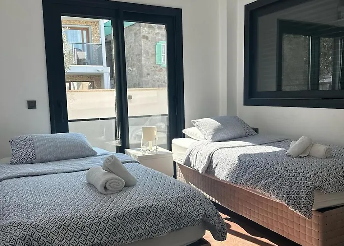 300m To 2 Bedroom Garden Floor Flat With Pool A1 - Yeni Duenya Apartman